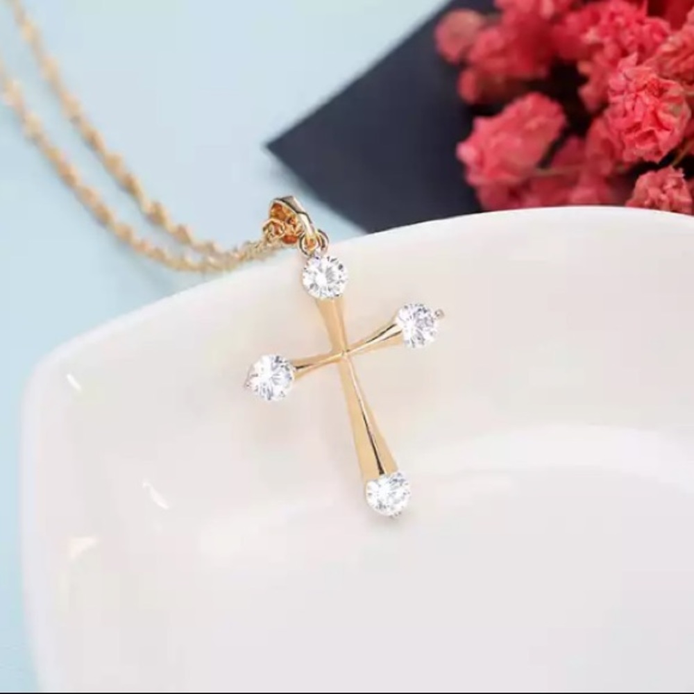 Cubic Zirconia Pendant Cross Necklace - Picture 3 of 5